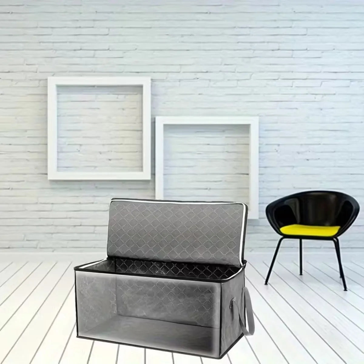 Grande boîte de rangement 54L pliable avec fermeture facile.